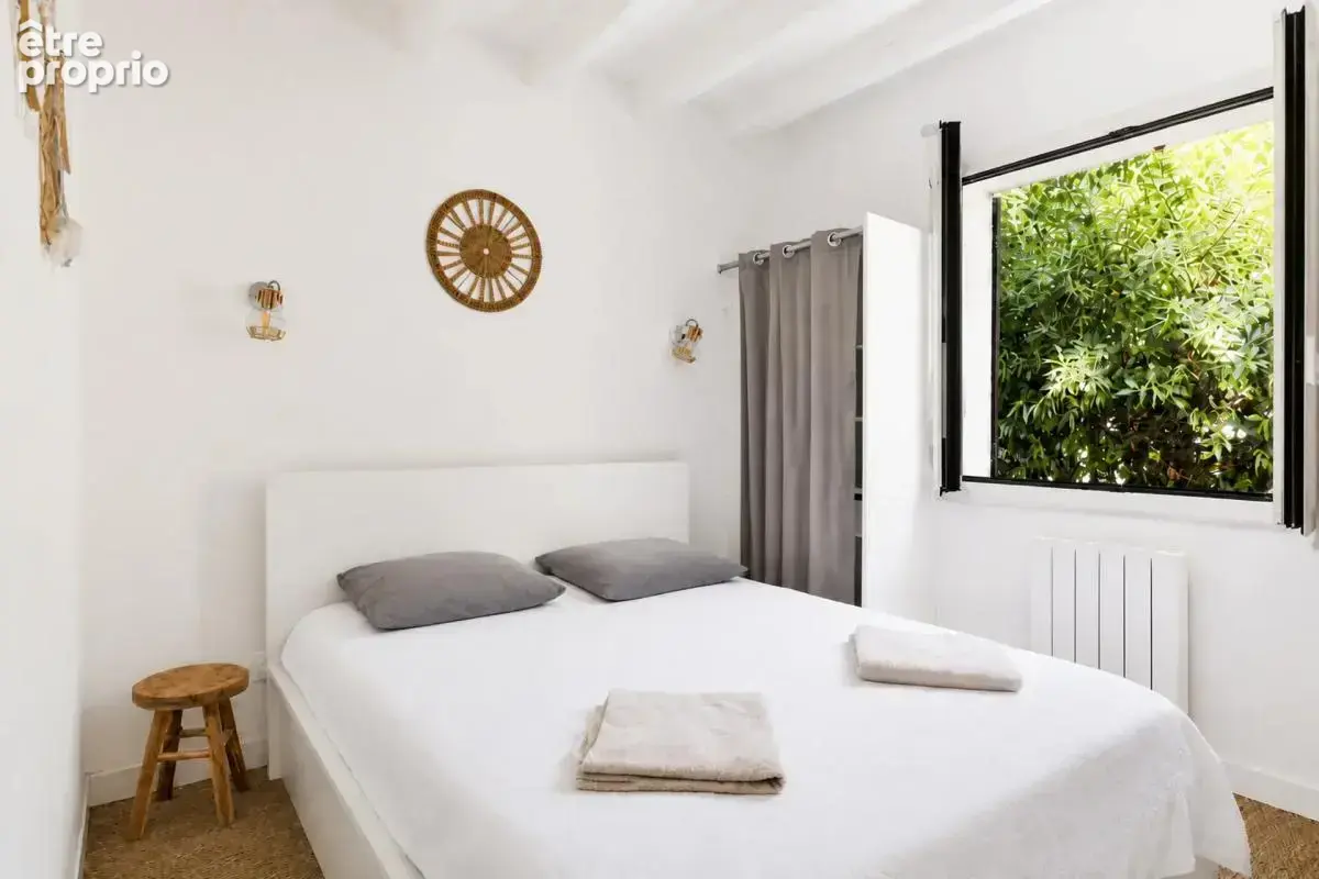 Maison de 7 pièces de 140 m² à Arès Emplacement d’exception - photo 13
