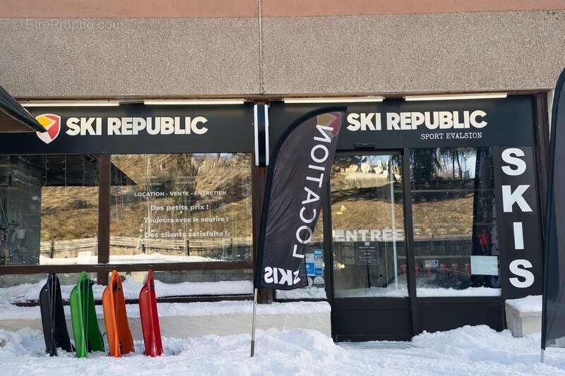 Commerce à VILLARD-DE-LANS