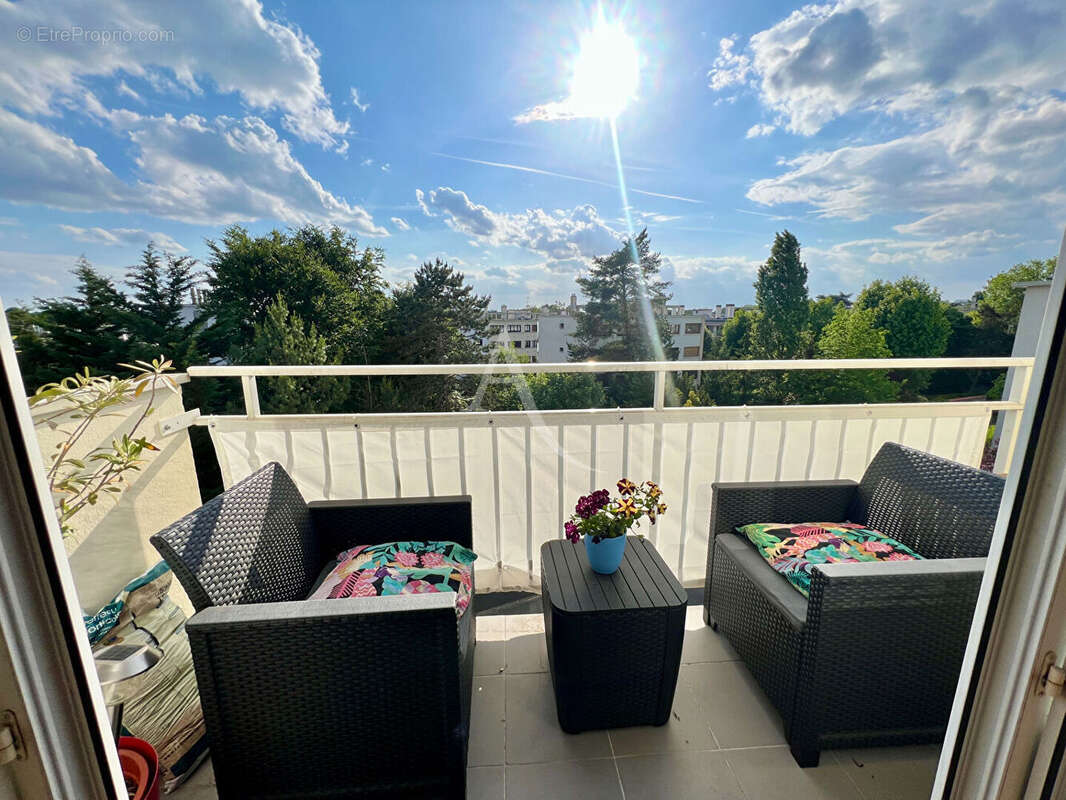 Appartement à NOGENT-SUR-MARNE