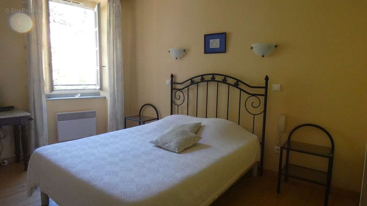 Maison à SAINT-ANDRE-DE-VALBORGNE