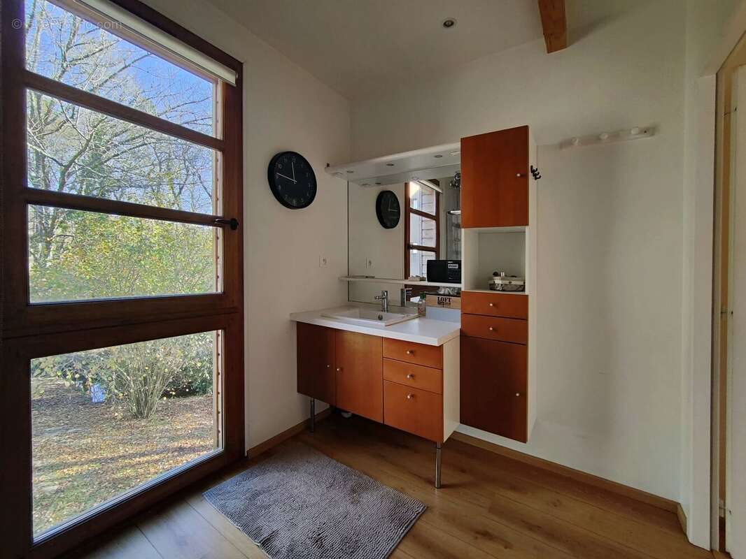 Maison à CABANAC-ET-VILLAGRAINS