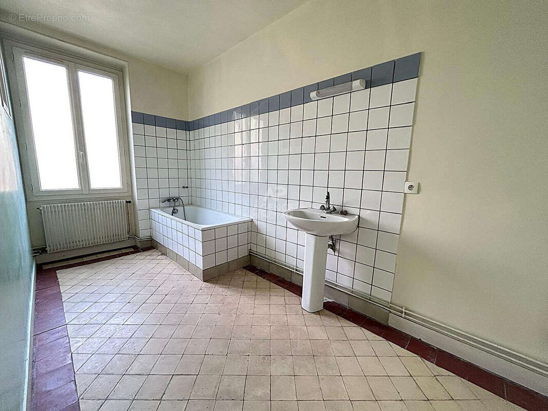 Maison Vaux-sur-seine 7 pièce(s) 164.23 m2 - photo 7