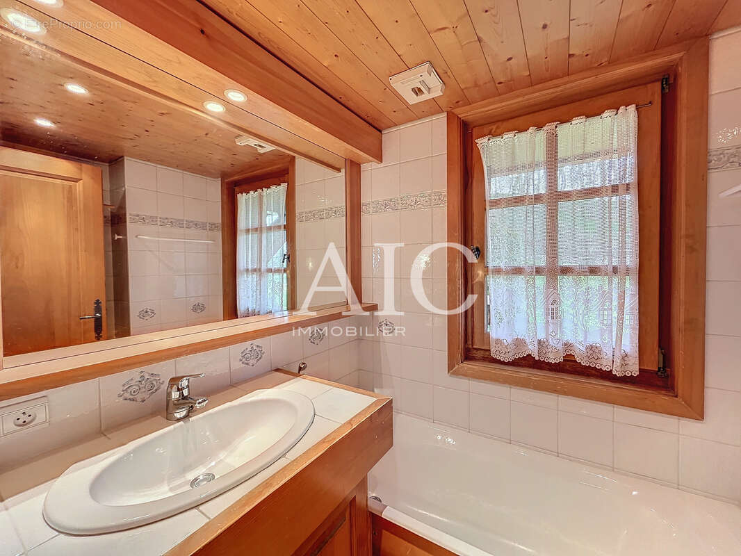 Appartement à COMBLOUX