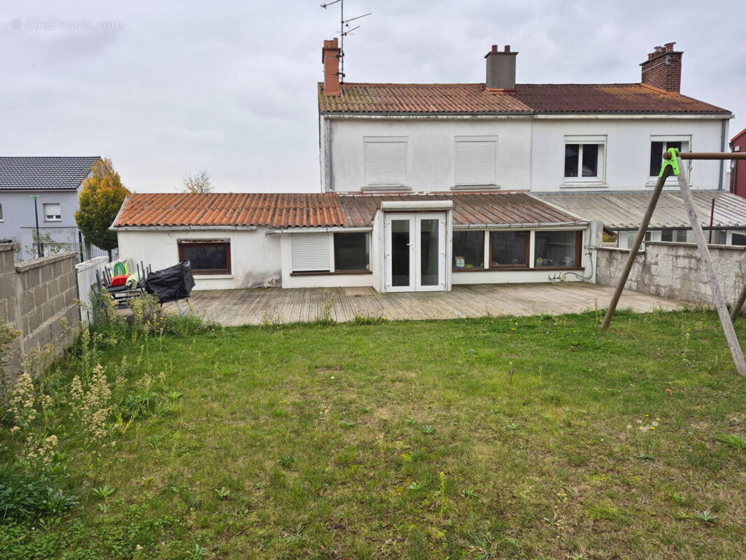 Maison à SAINT-LAURENT-BLANGY
