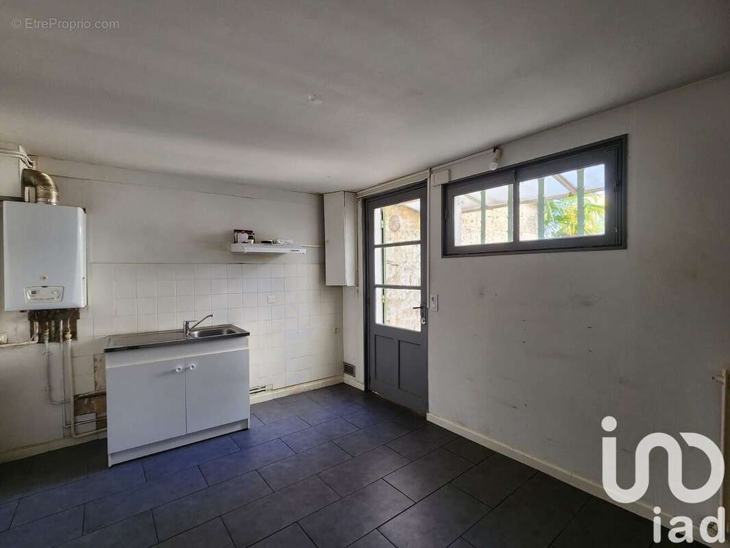 Photo 3 - Maison à GOND-PONTOUVRE