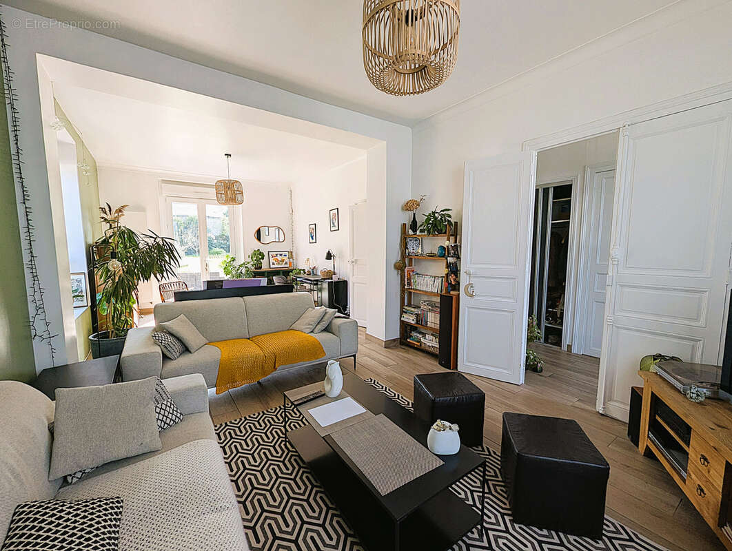 Maison à PONTCHATEAU