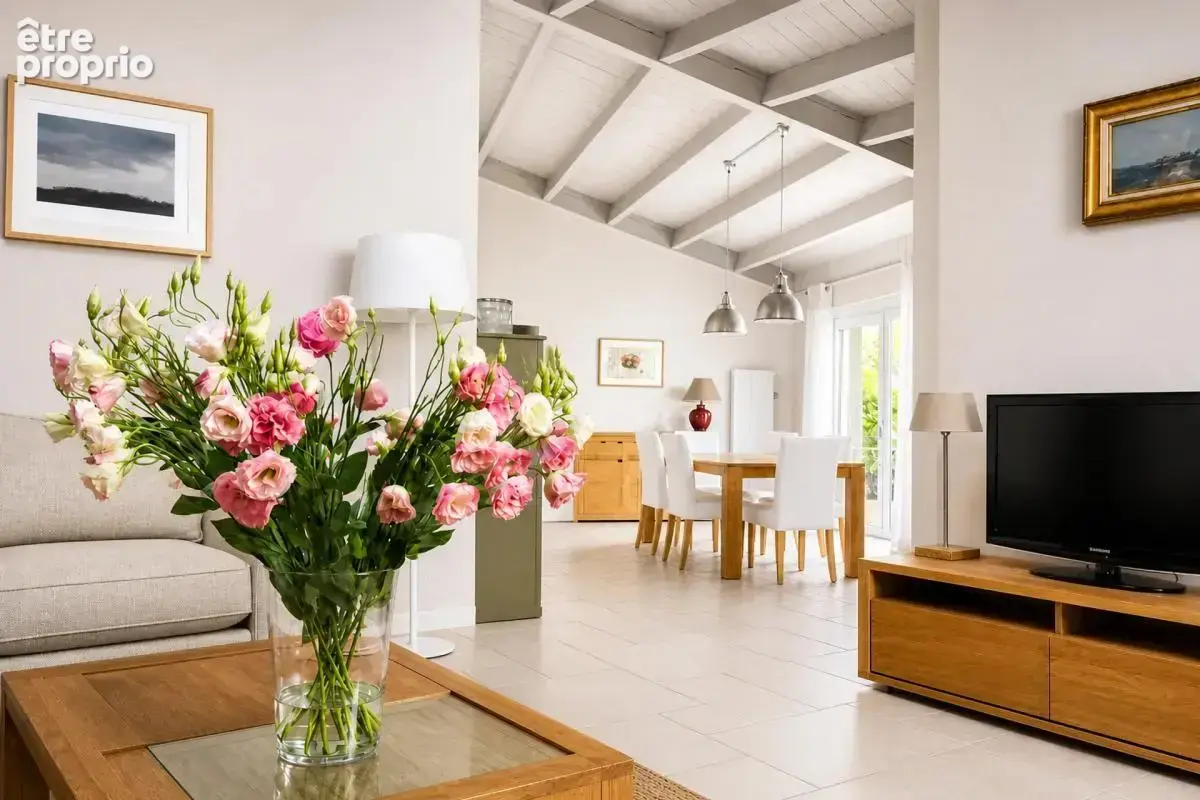 Maison de 5 pièces de 113 m² à Saint-Clément-des-Baleines - photo 2