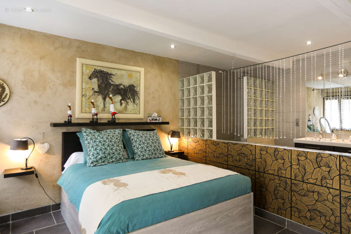 Maison à LE BARROUX