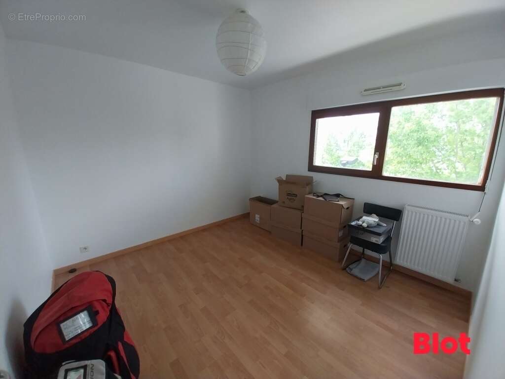 Appartement à SAINT-JACQUES-DE-LA-LANDE