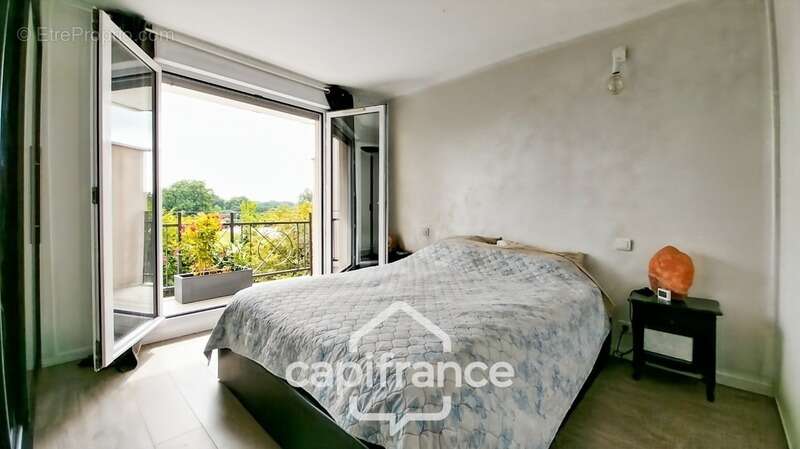 Appartement à CHENNEVIERES-SUR-MARNE