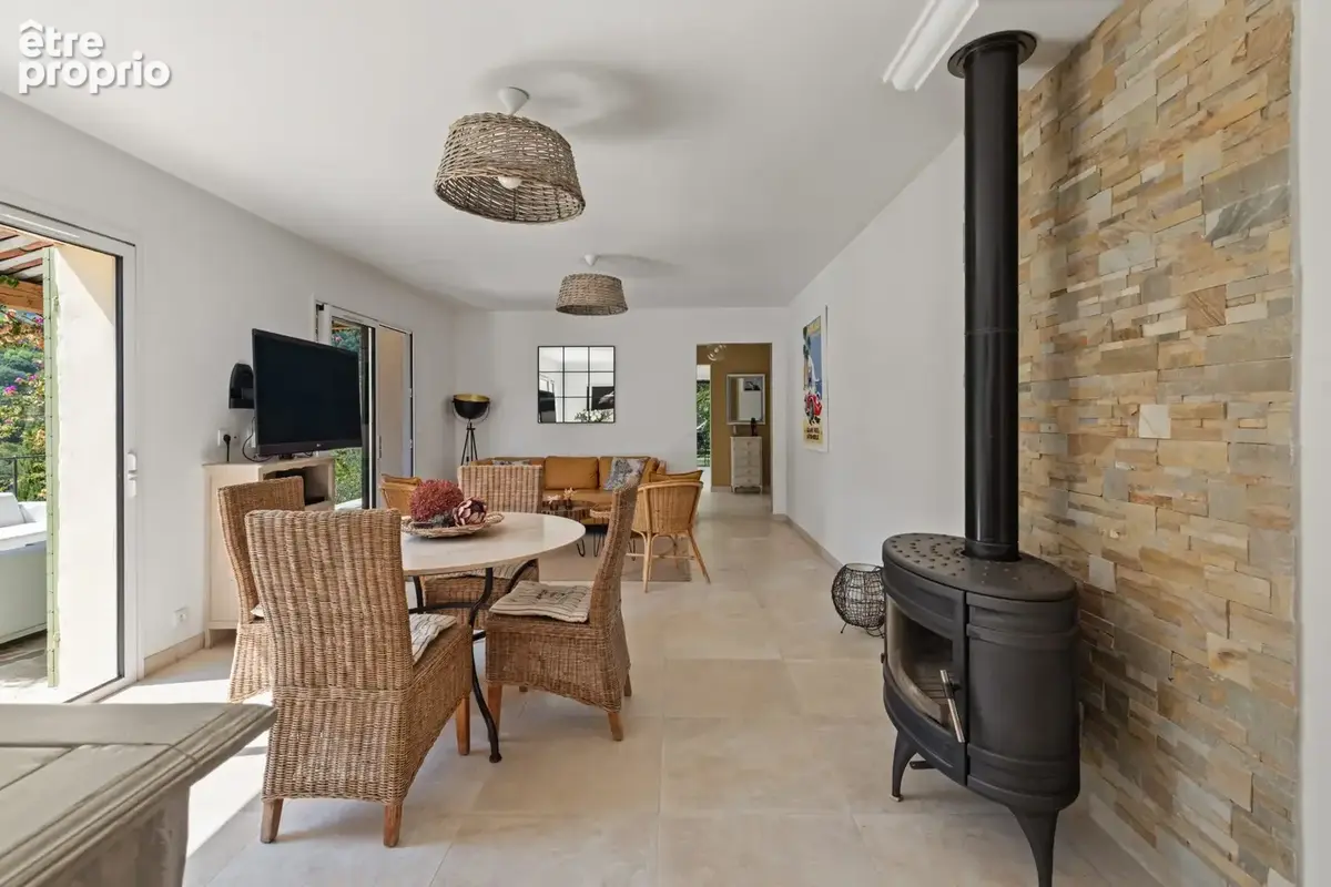 Maison 114 m² à Tourrettes-Sur-Loup  - photo 4