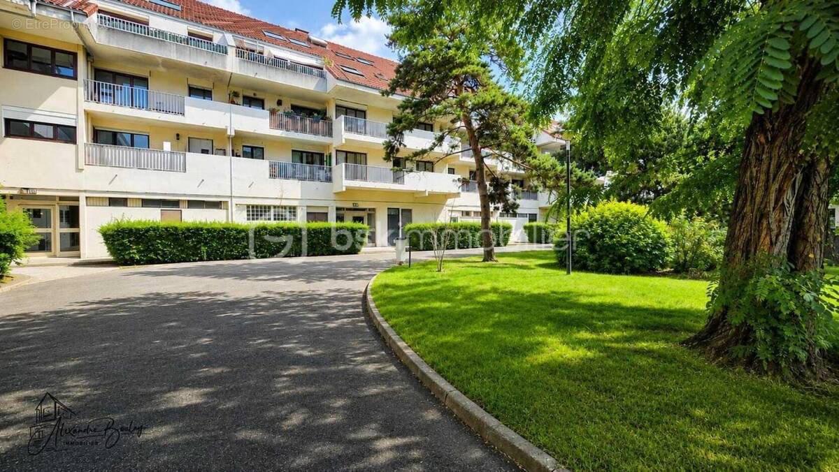 Appartement à LONGJUMEAU