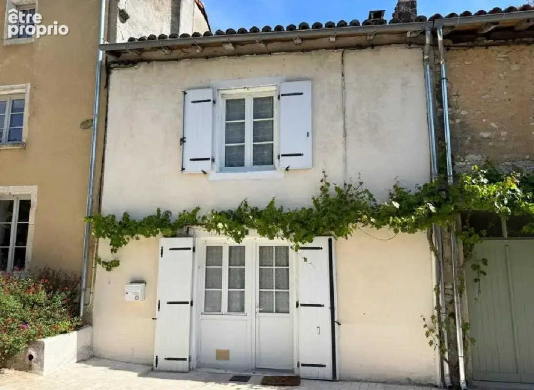 Maison à VERTEUIL-SUR-CHARENTE