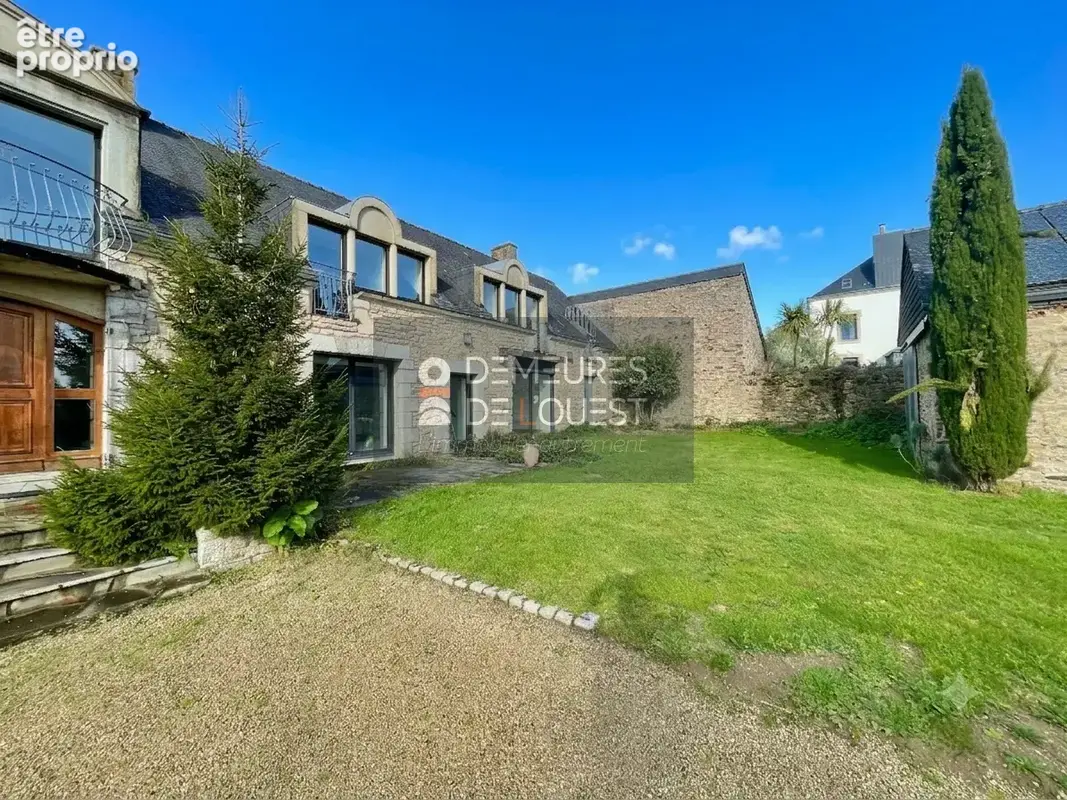 Vannes - CLISCOUET - CONLEAU - Elégante longère  - 257 m2   Annexe en pierre   Jardin clos de 835m2 - photo 8