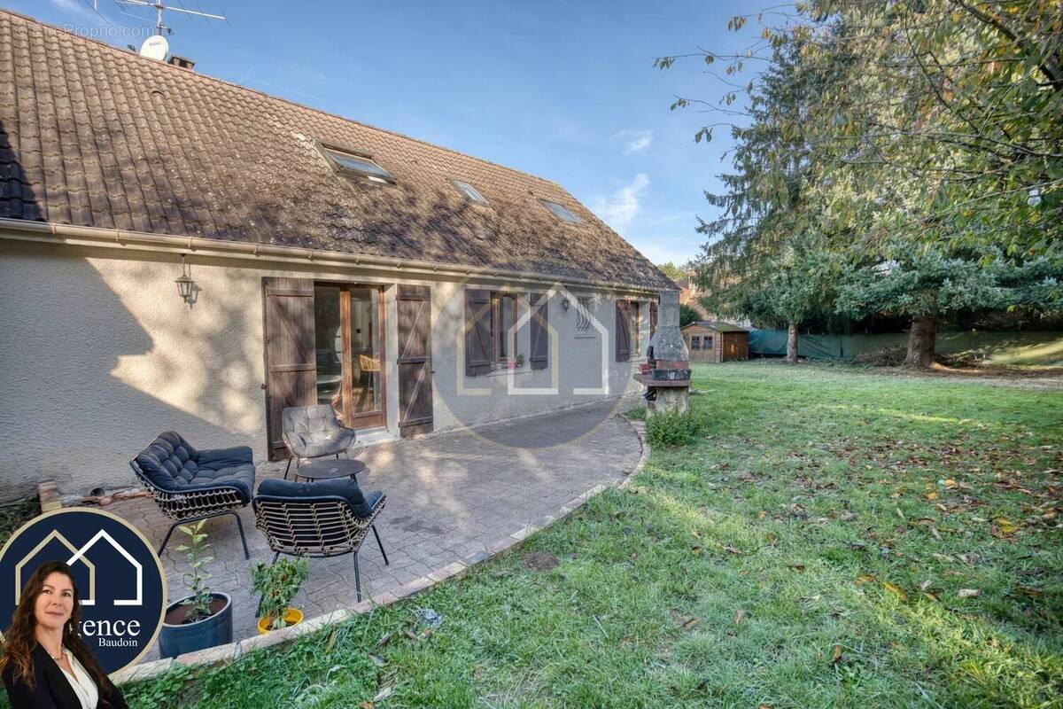 Maison à LA BOISSIERE-ECOLE