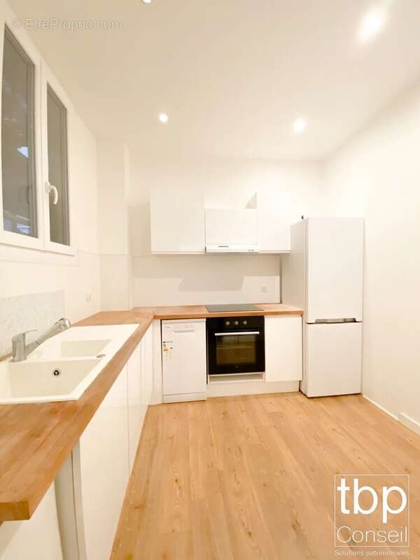 Appartement à MARSEILLE-6E