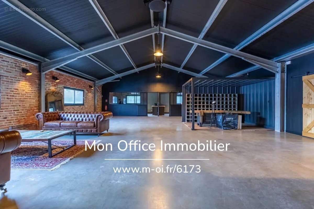 Commerce à GEMENOS