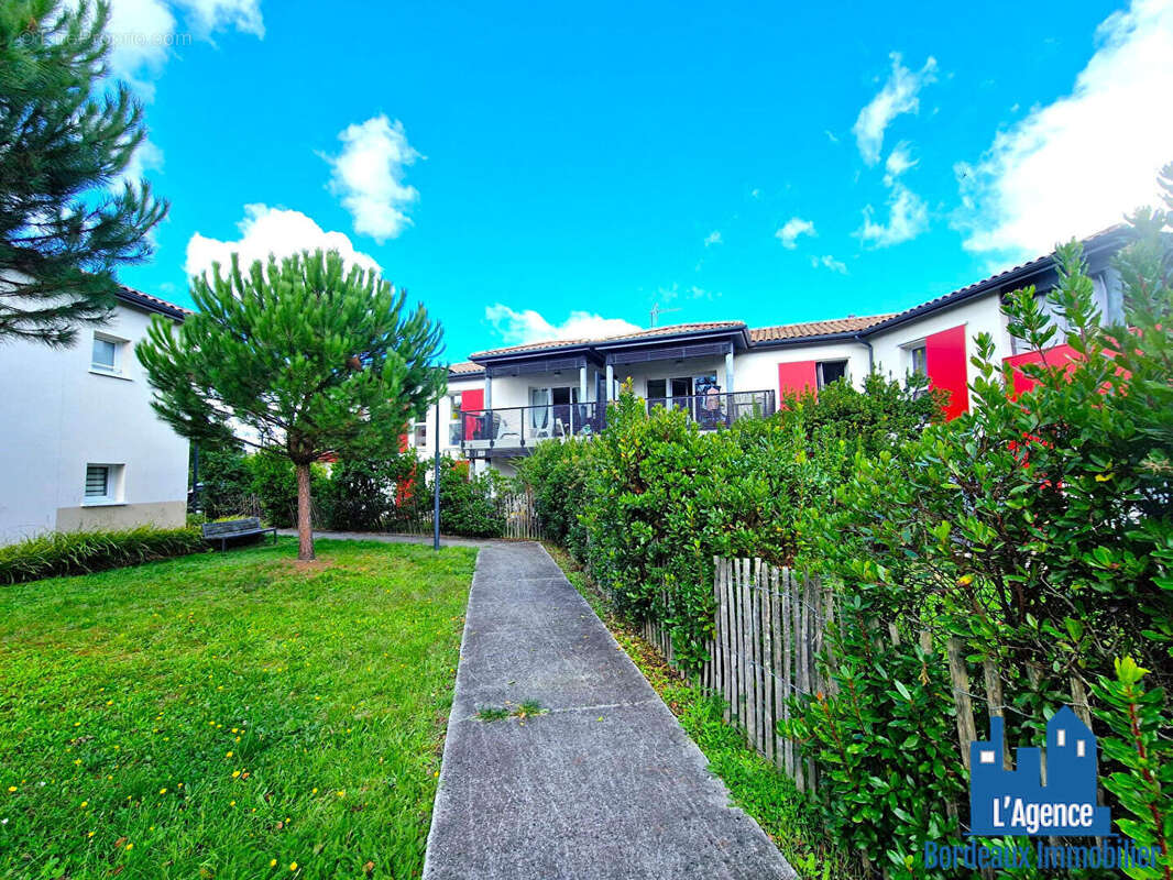 Appartement à SAINT-JEAN-D&#039;ILLAC