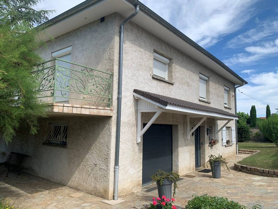 Maison à SAINT-JUST-SAINT-RAMBERT