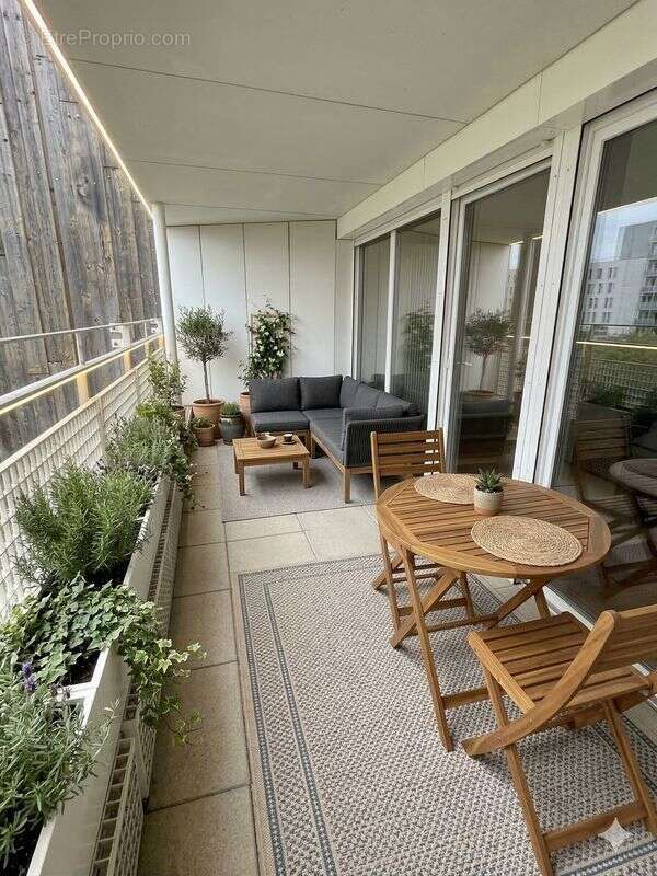 Appartement à LYON-9E