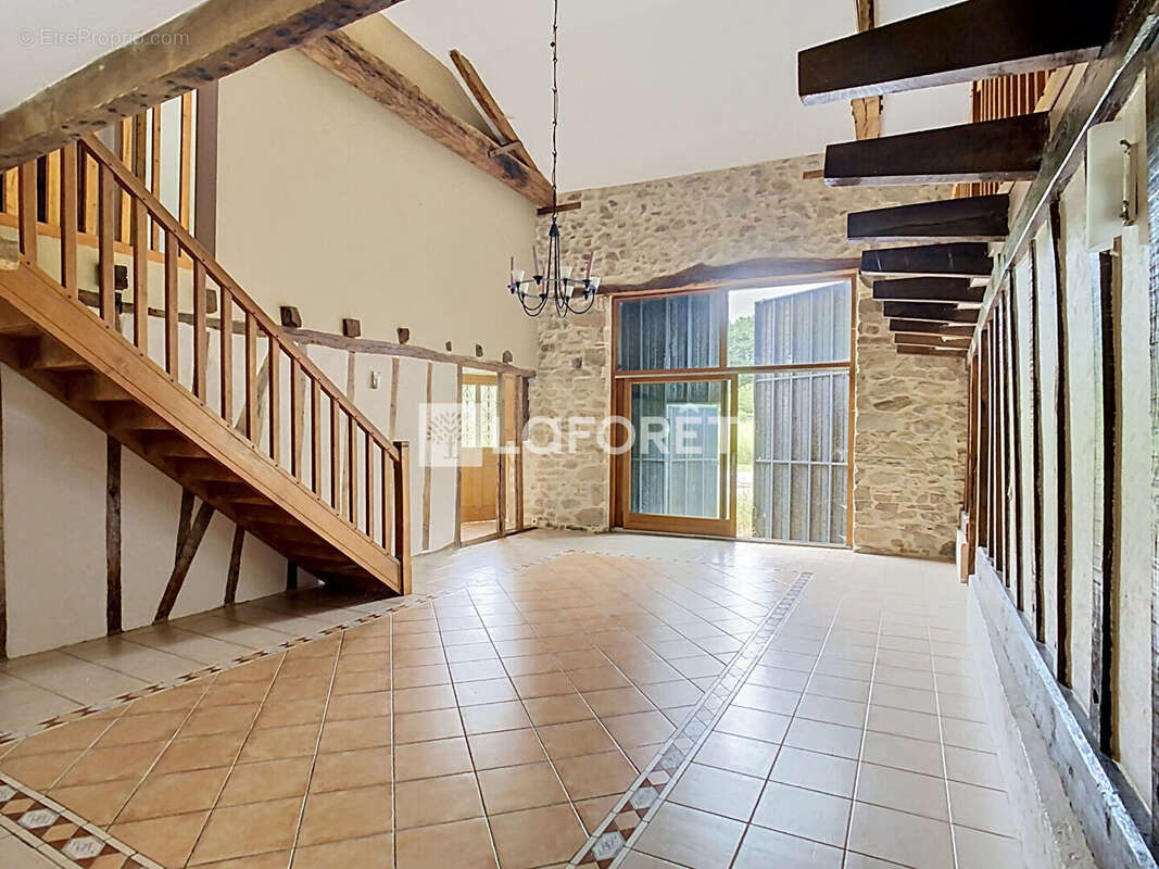 Maison à SAINT-AUVENT