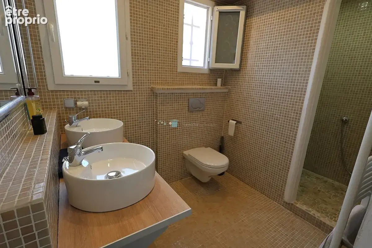 Villa Saint Cezaire Sur Siagne 170 m² avec terrain 1523 m² et piscine - photo 16