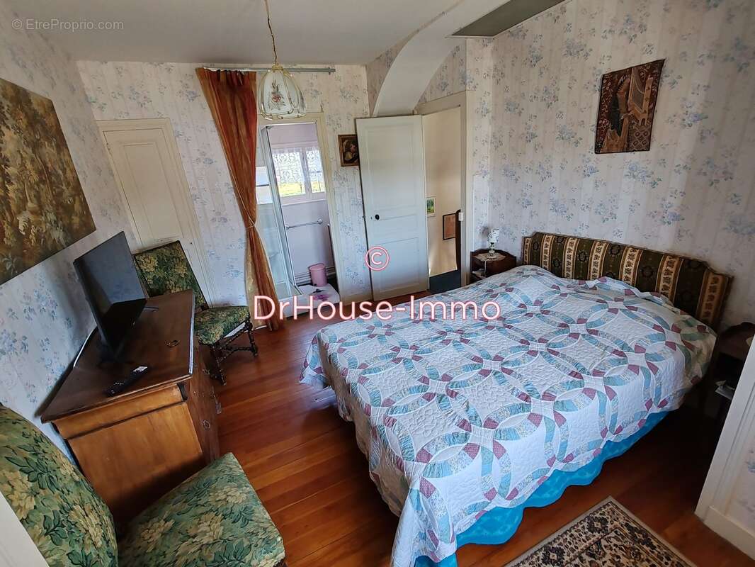 Maison à PORT-DE-PILES