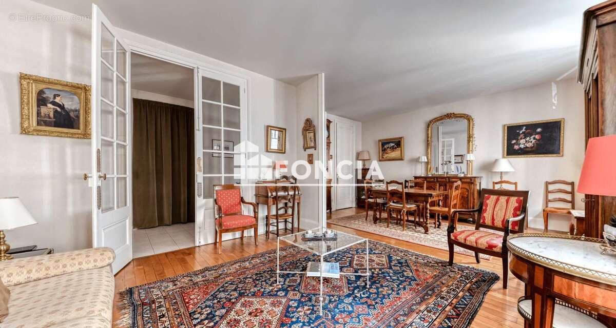 Appartement à LYON-4E