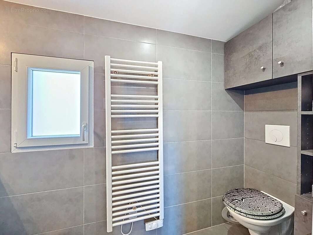 Appartement à LA GAUDE