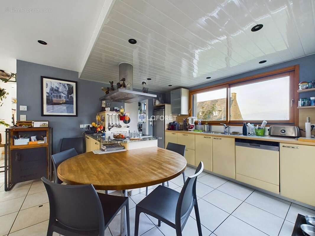 Maison à DOUARNENEZ