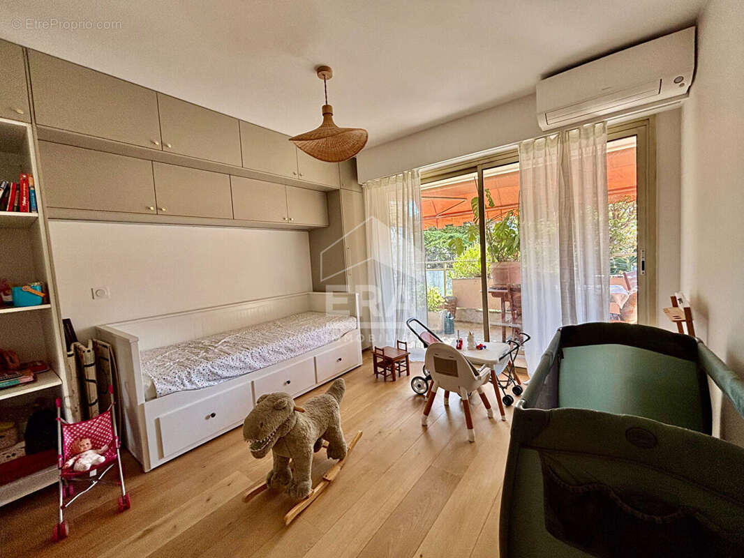 Appartement à CAGNES-SUR-MER