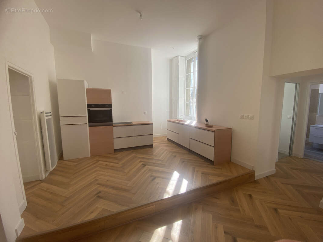 Appartement à NIMES
