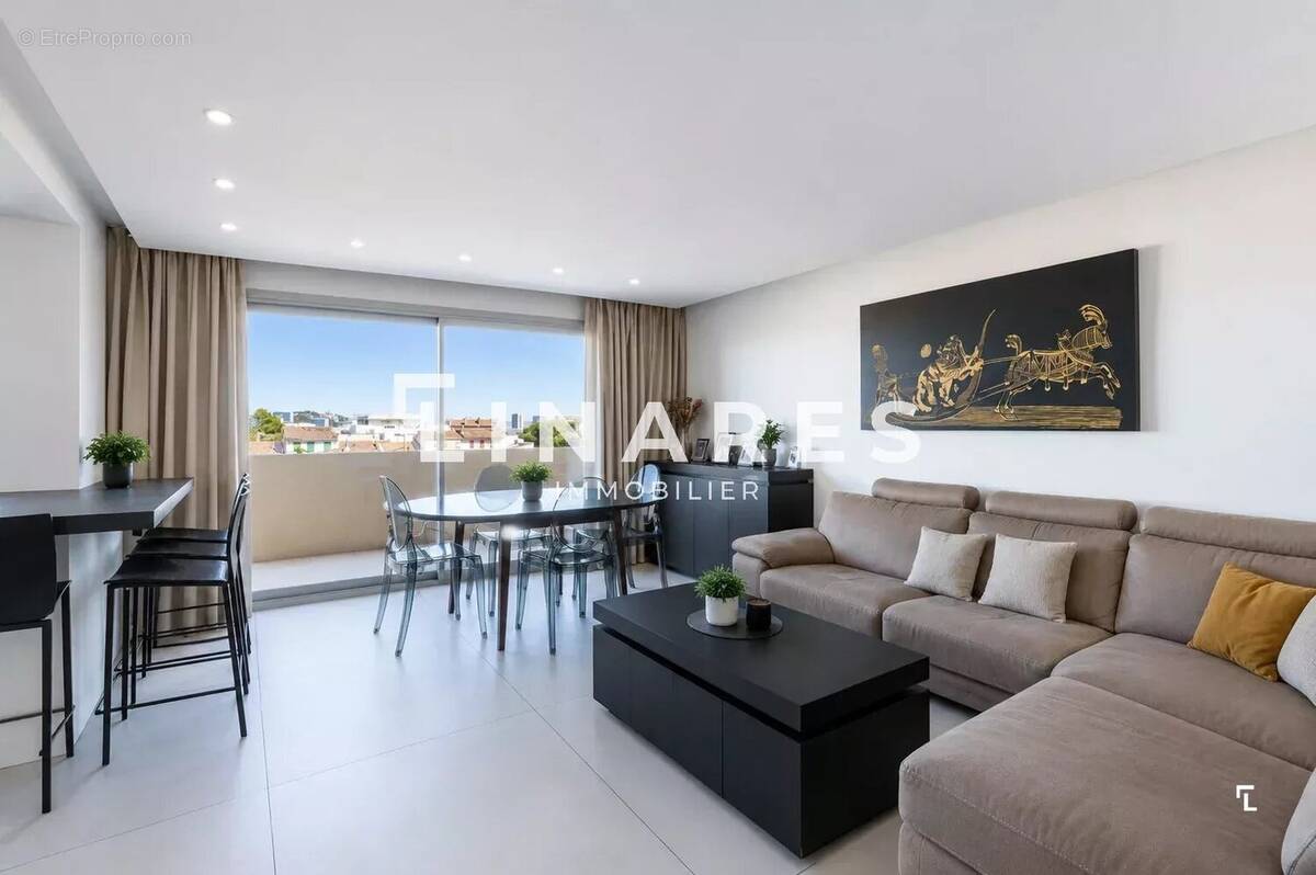 Appartement à MARSEILLE-9E