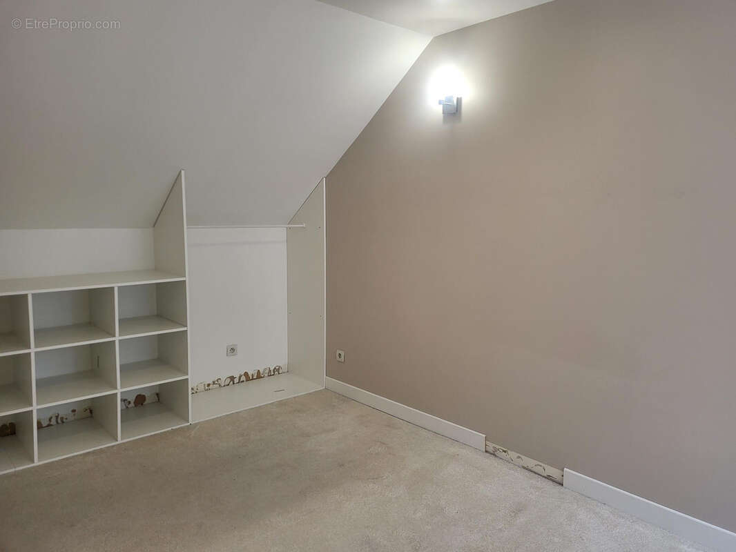 Maison à VILLETANEUSE