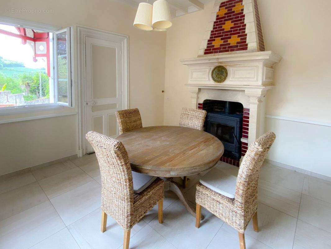 Maison à SEMBLANCAY