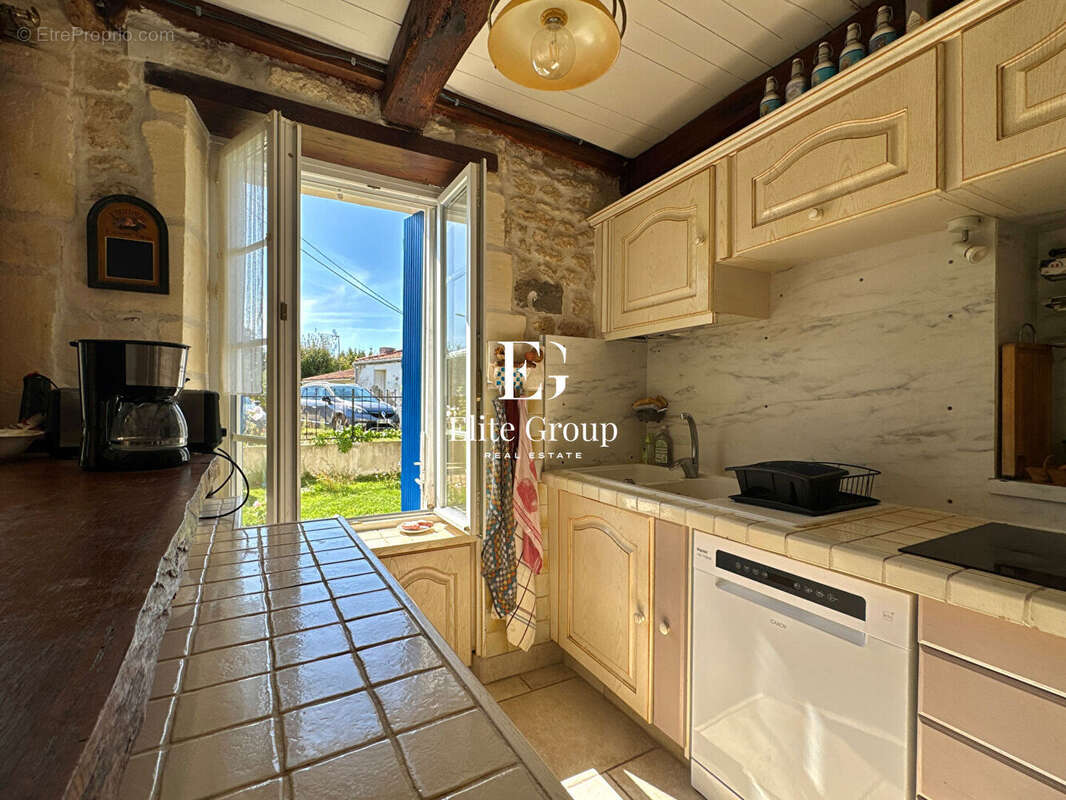 Maison à SAINT-NAZAIRE-SUR-CHARENTE