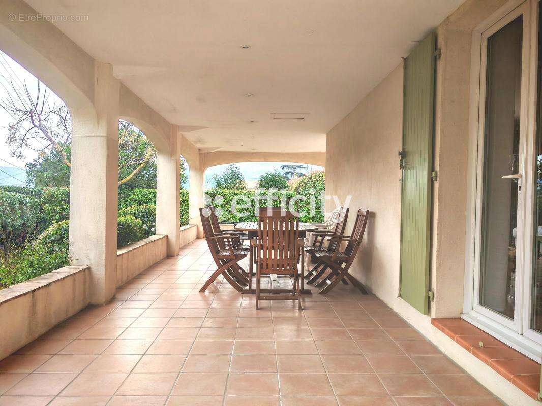 Maison à MARSEILLE-11E