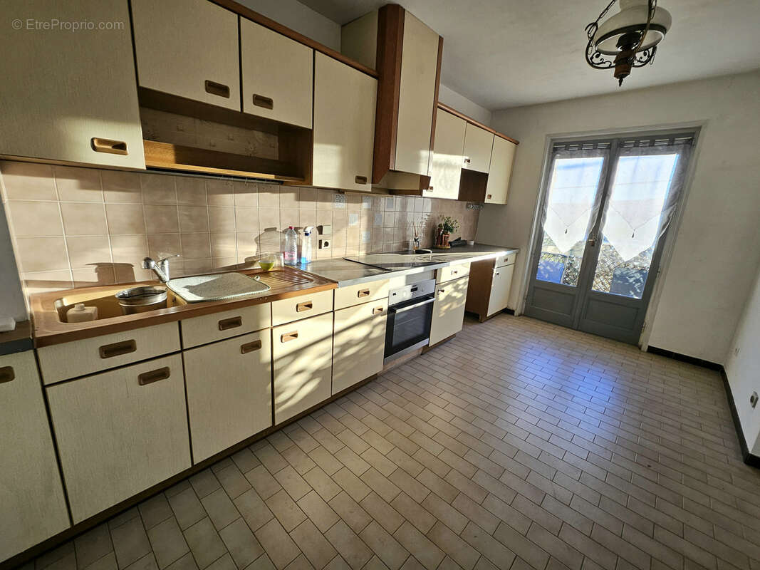 Appartement à LE PEAGE-DE-ROUSSILLON