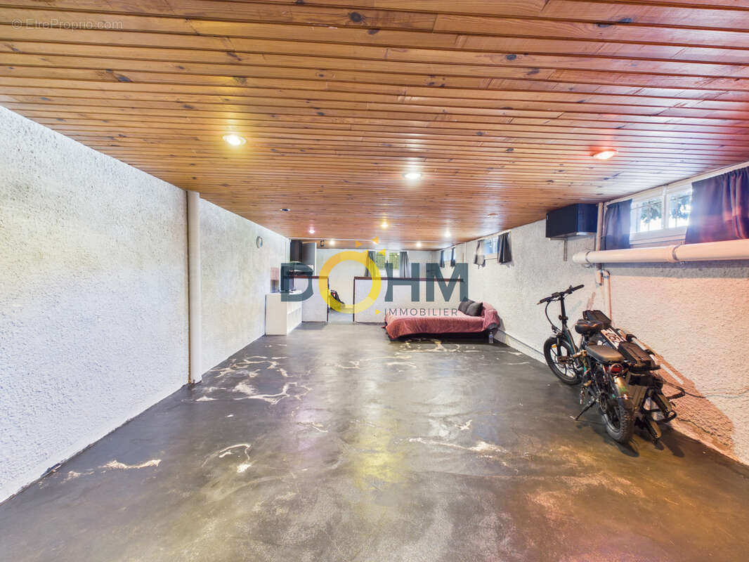 EN EXCLUSIVITÉ   Maison individuelle rénovée avec piscine   Saint-Just-Saint-Rambert - photo 22