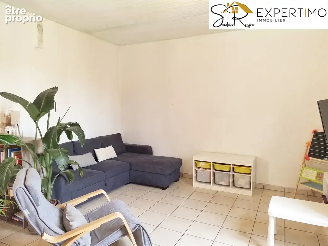 Saint Eloy-les-Mines - Maison 107 m2  Terrain : 2 352 m2 - photo 8