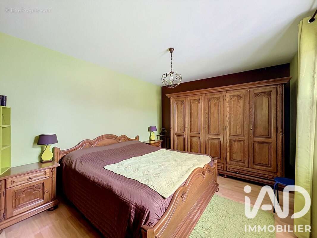 Maison 172 m² à Damery  - photo 5