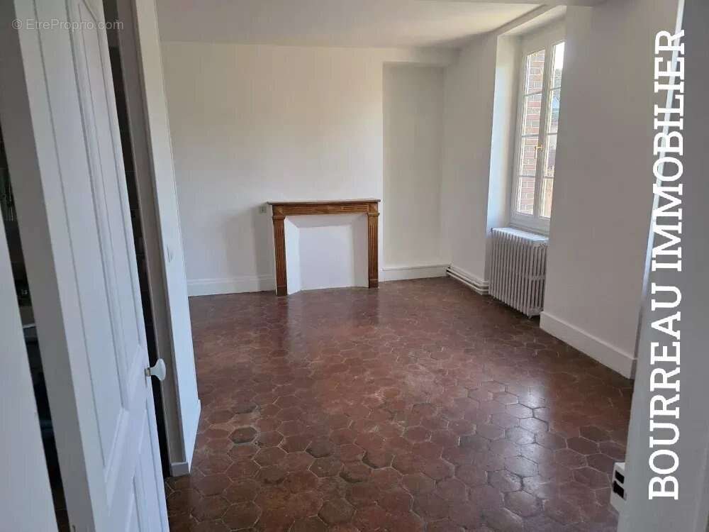 Maison à CHASSY