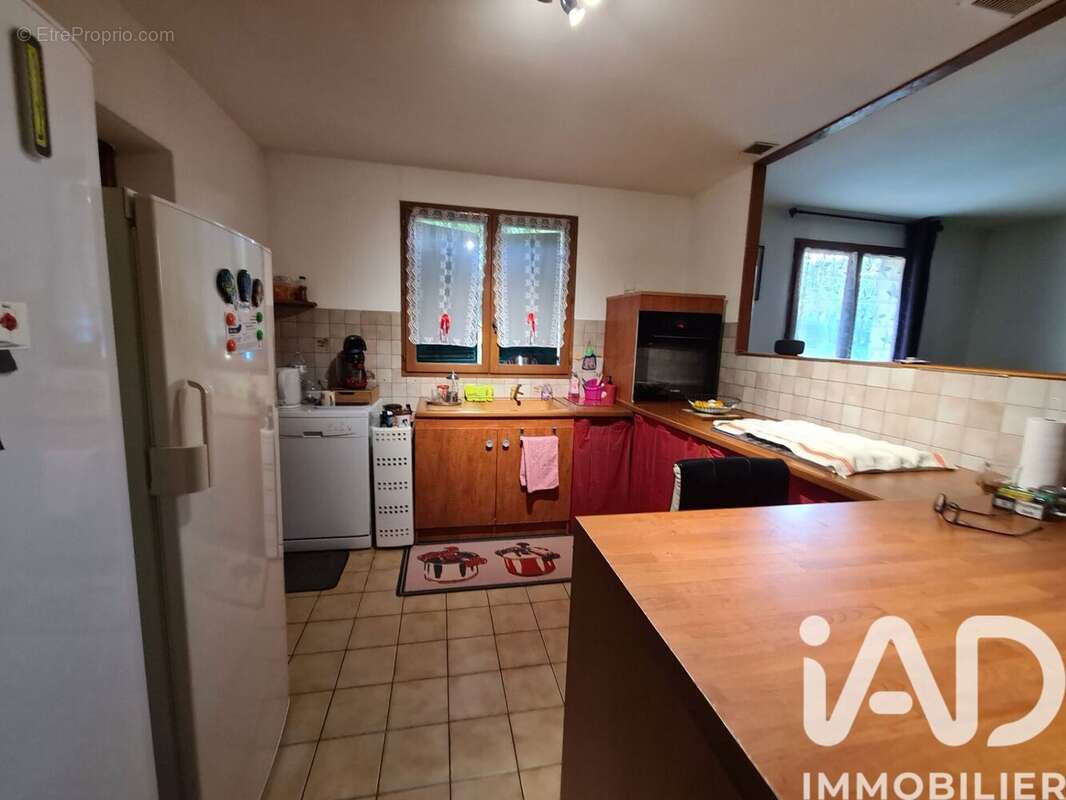 Photo 8 - Maison à SAINT-PARDOUX-ISAAC