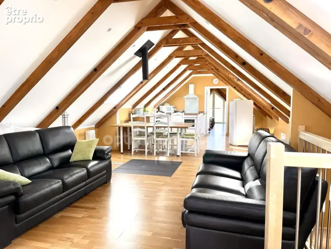 Propriété atypique, sur 5900m²,2 habitations, étangs, un espace bien être.., un potentiel exceptionnel à découvrir - photo 9