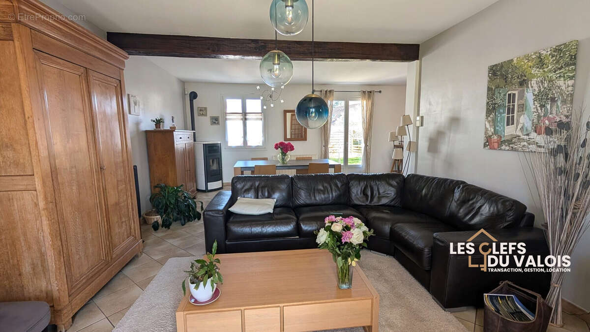 Maison à CREPY-EN-VALOIS