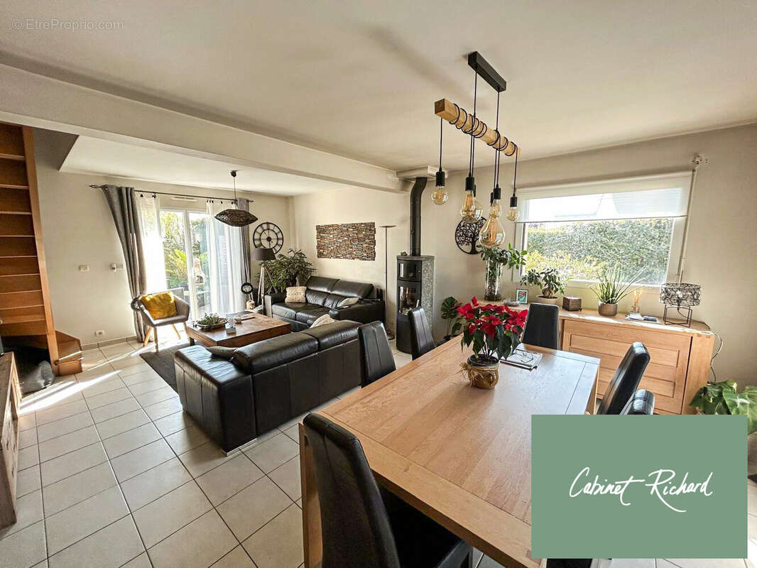 Maison à LA RICHARDAIS