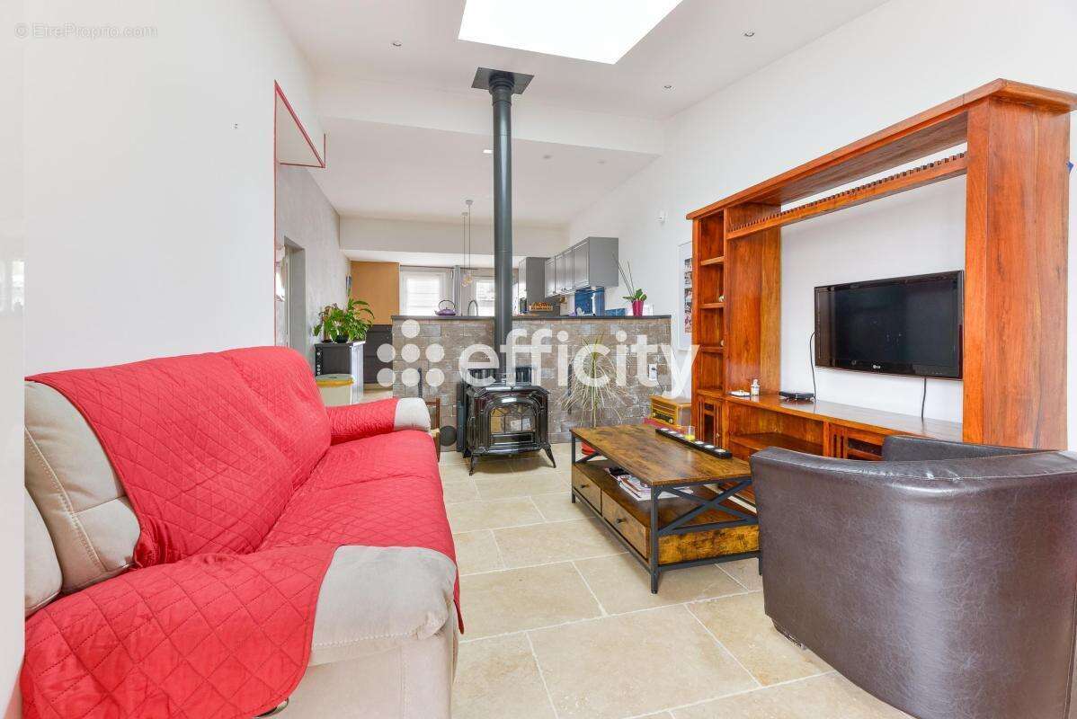 Maison 87 m² à Saint-Aignan-Grandlieu  - photo 6