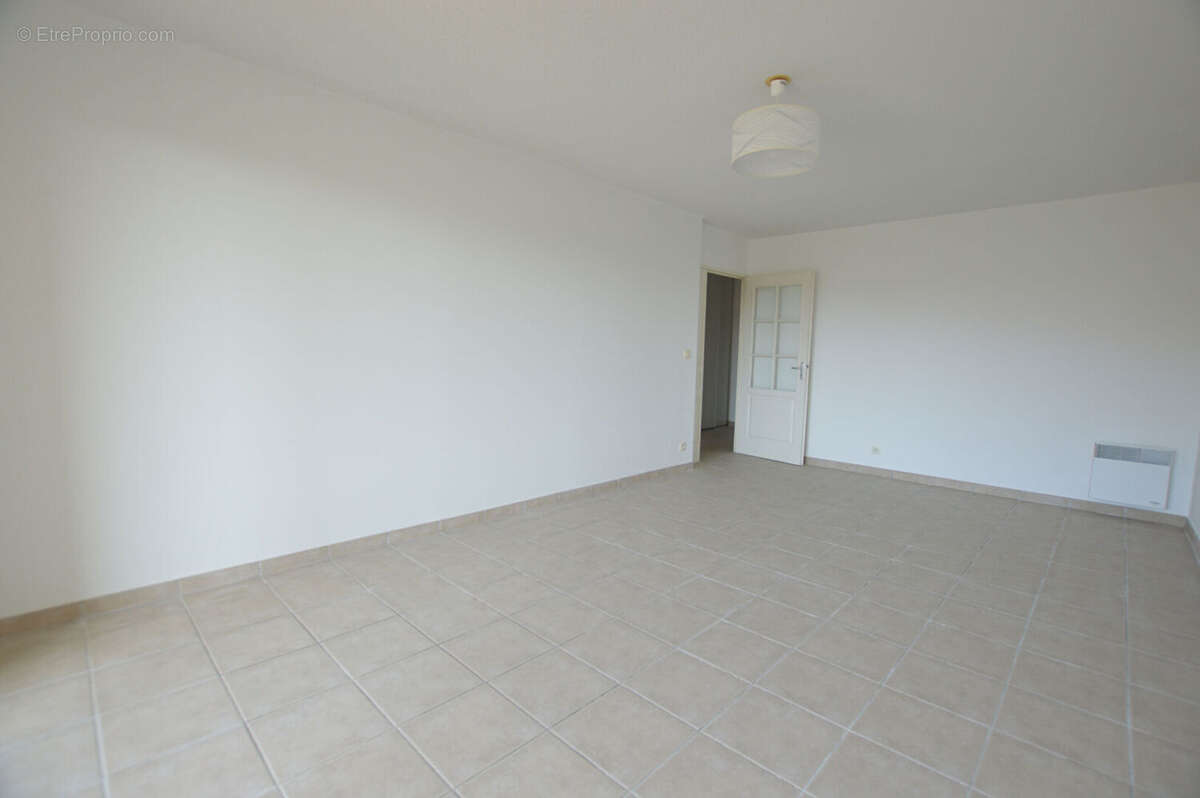 Appartement à MARSEILLE-13E