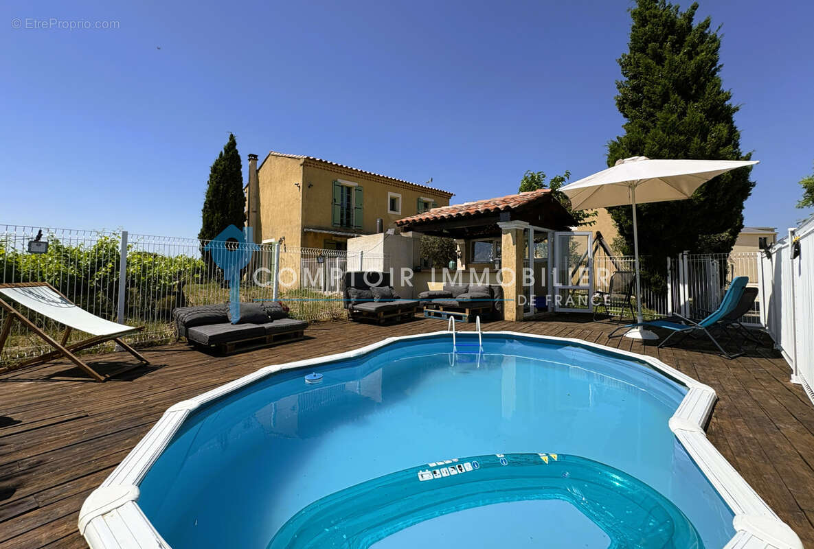 DEPT-30-A VENDRE-POUZILHAC Ensemble immobilier de 550m2 avec superficie habitable actuelle de 170m2 évolutive - photo 4