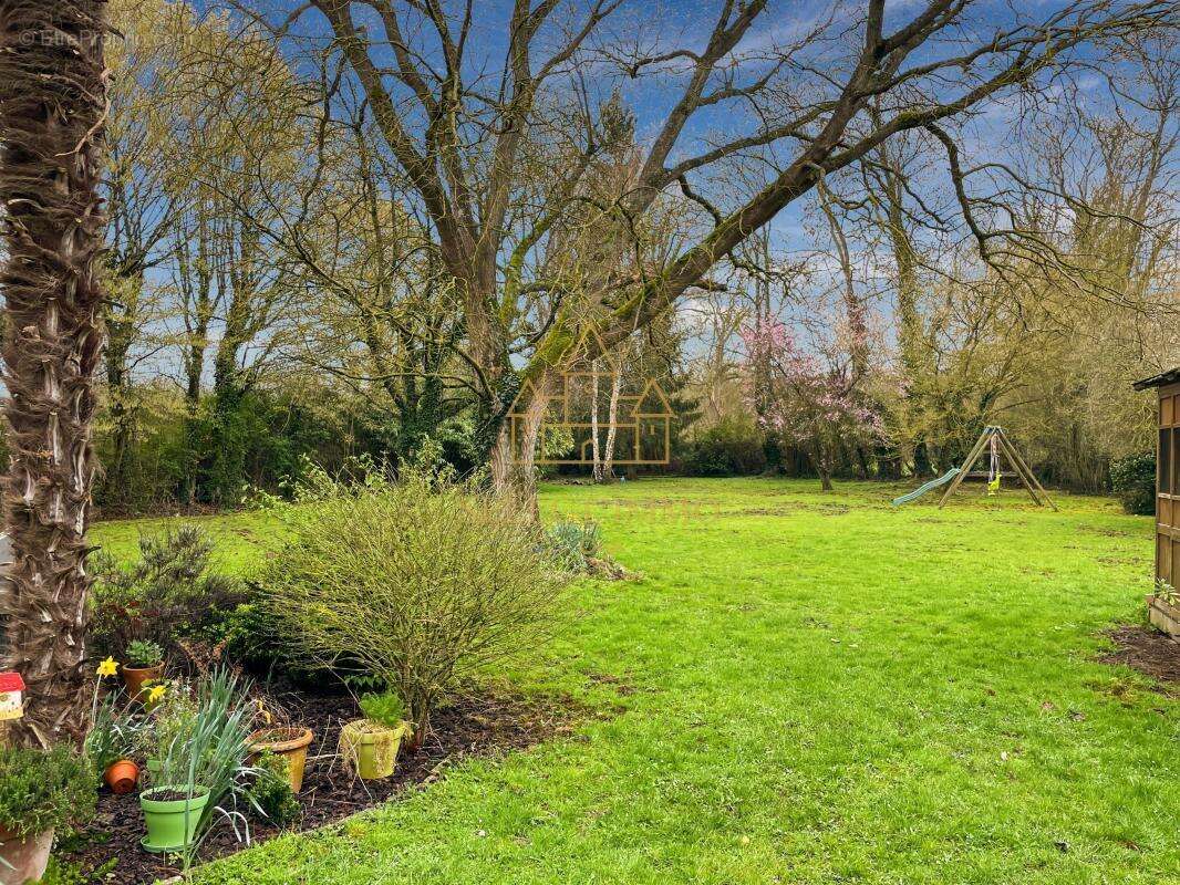 Maison à ARNIERES-SUR-ITON